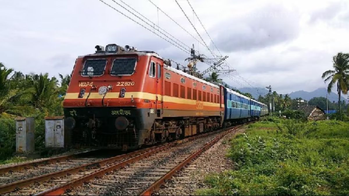 Luggage theft in Train