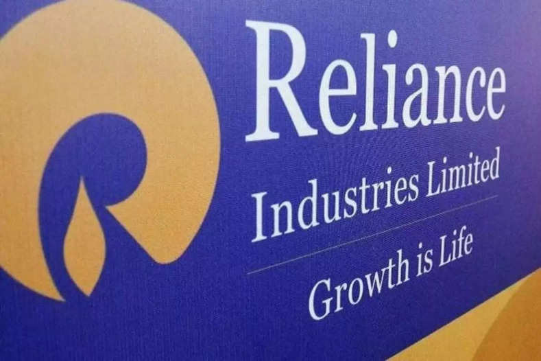 Reliance Industries का लाभ 46% उछलकर 17,955 करोड़ हुआ, Jio की भी बंपर कमाई